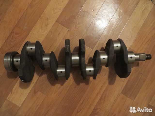 Установка подшипников и манжет перед монтажом коленчатого вала