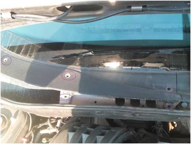 Когда нужно заменять фильтрующий элемент в салоне?