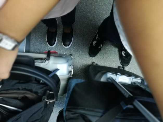 Обслуживание системы ручного тормоза